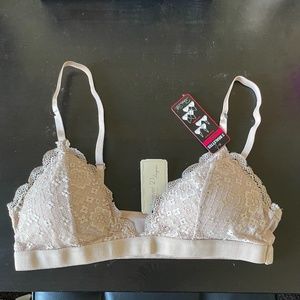 Forever 21 Nude Bralette NWT